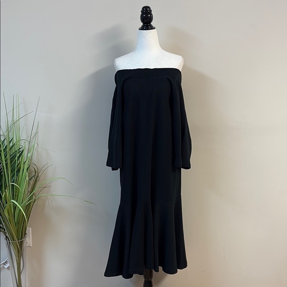 BNWT Oak + Fort Elegant Black Off-Shoulder Dress size M - Picture 2 of 6